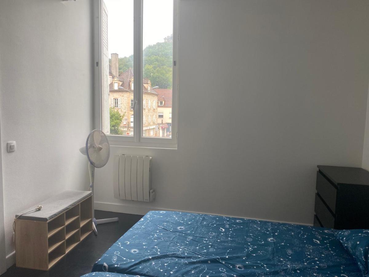 Ravissant Duplex Meuble Tout Confort Hyper Centre St Cere 4 Pers Lit Bb Wifi Gratuit Saint-Céré Dış mekan fotoğraf
